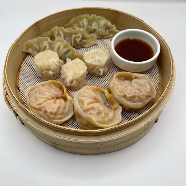 Mandoo Platter.
